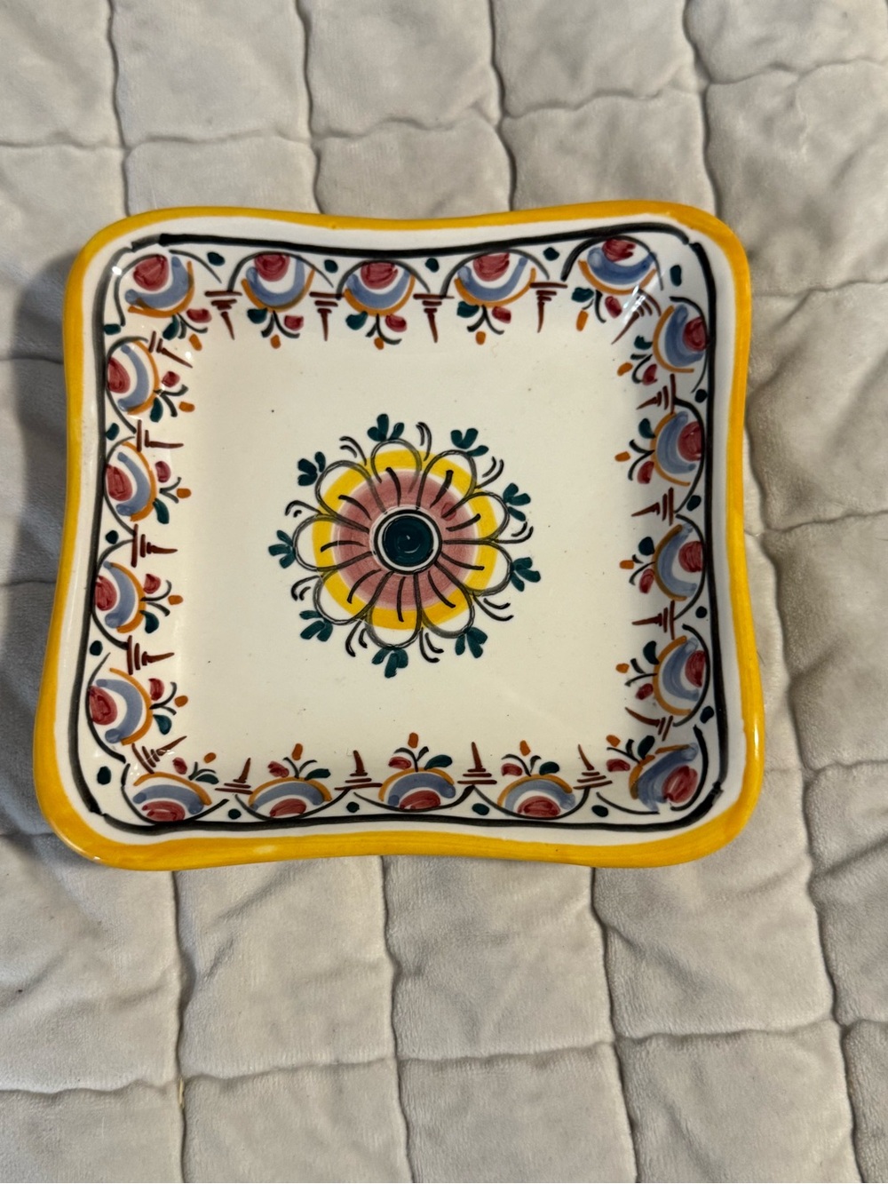 Hand Painted ceramic dish by De La Cal Puente in Spain
